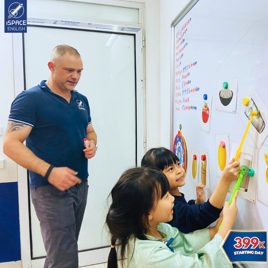 Rộn Ràng Không Khí Khai Giảng Khóa Học “Siêu Ưu Đãi 399K” Tại ISPACE ENGLISH